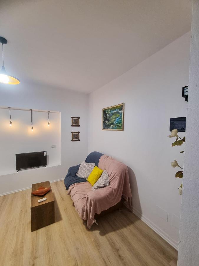 טיראנה Cozy Apartment In City Center מראה חיצוני תמונה