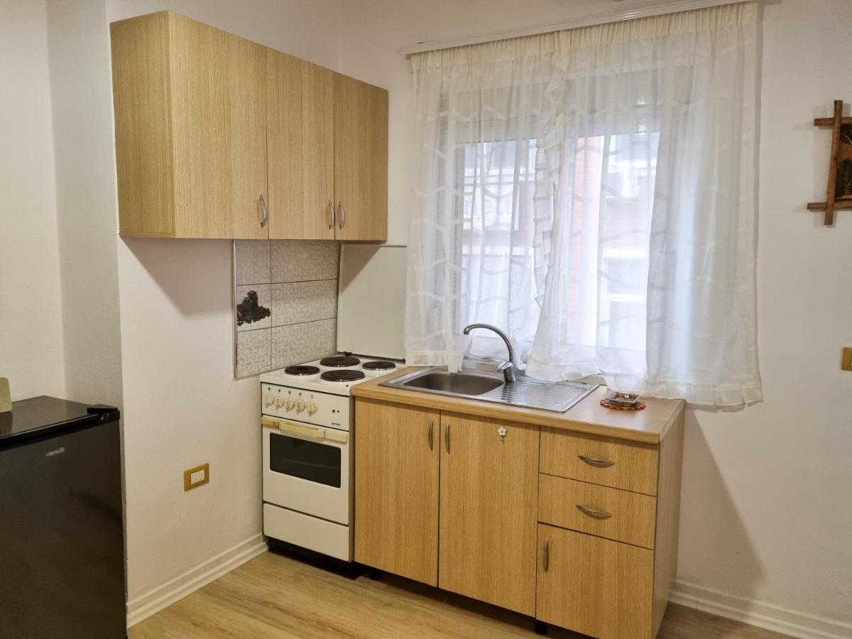 טיראנה Cozy Apartment In City Center מראה חיצוני תמונה