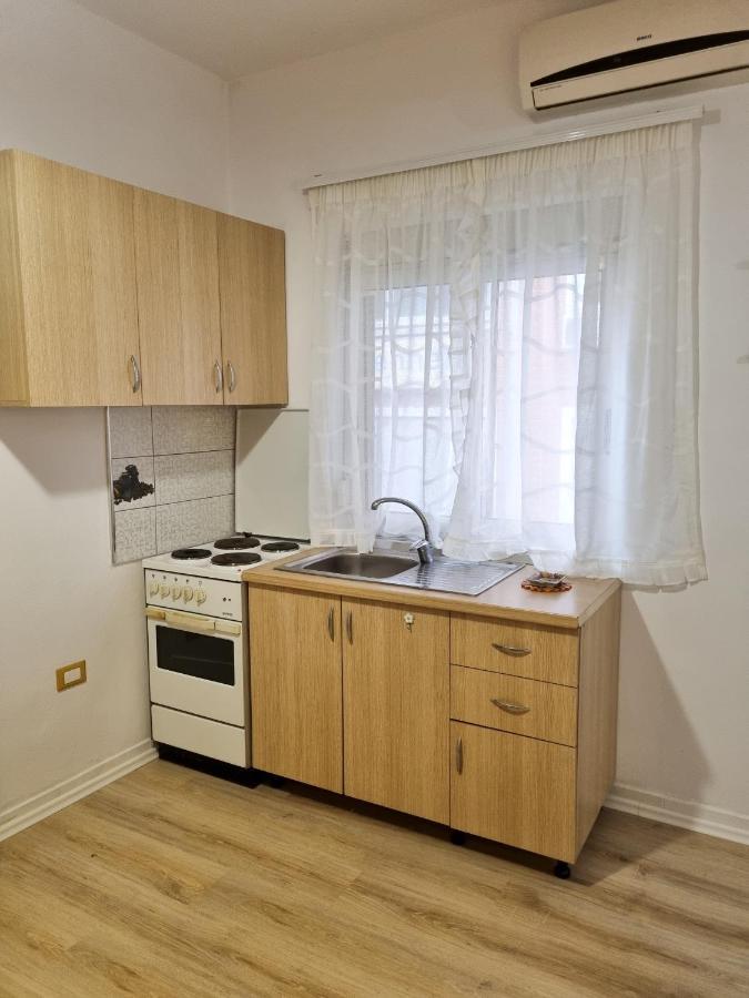 טיראנה Cozy Apartment In City Center מראה חיצוני תמונה