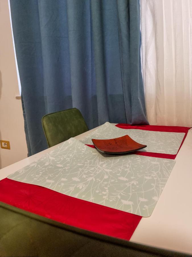 טיראנה Cozy Apartment In City Center מראה חיצוני תמונה